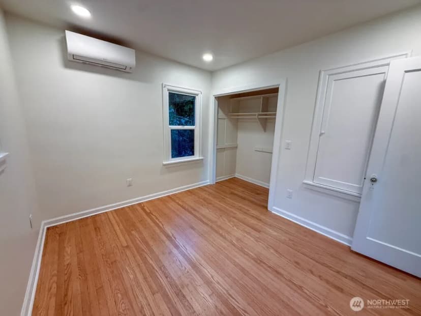 Property photo for 641 Nw 180th Street, Shoreline photo 15