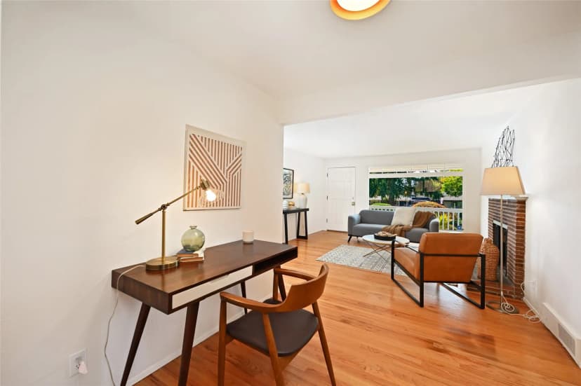 Property photo for 922 Ne 150th Street, Shoreline photo 8