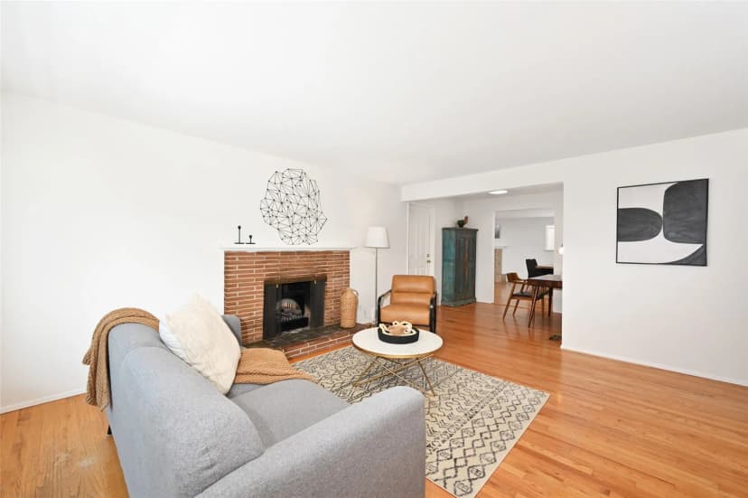 Property photo for 922 Ne 150th Street, Shoreline photo 7