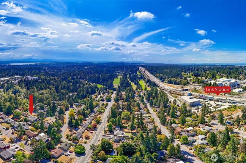 Property photo for 922 Ne 150th Street, Shoreline photo 32