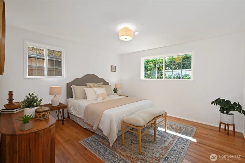Property photo for 922 Ne 150th Street, Shoreline photo 17