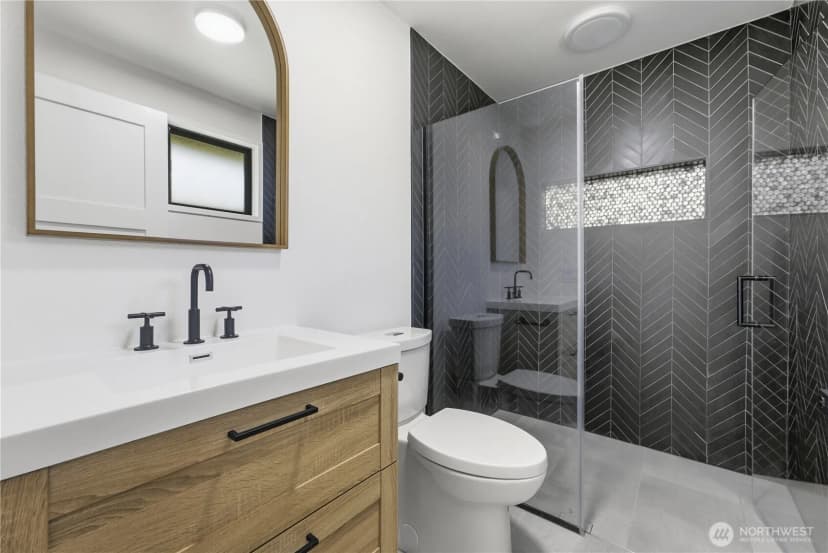 Property photo for 13105 Ne 87th Avenue, Kirkland photo 20