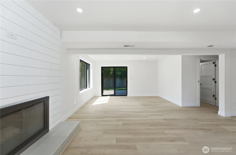 Property photo for 13105 Ne 87th Avenue, Kirkland photo 26