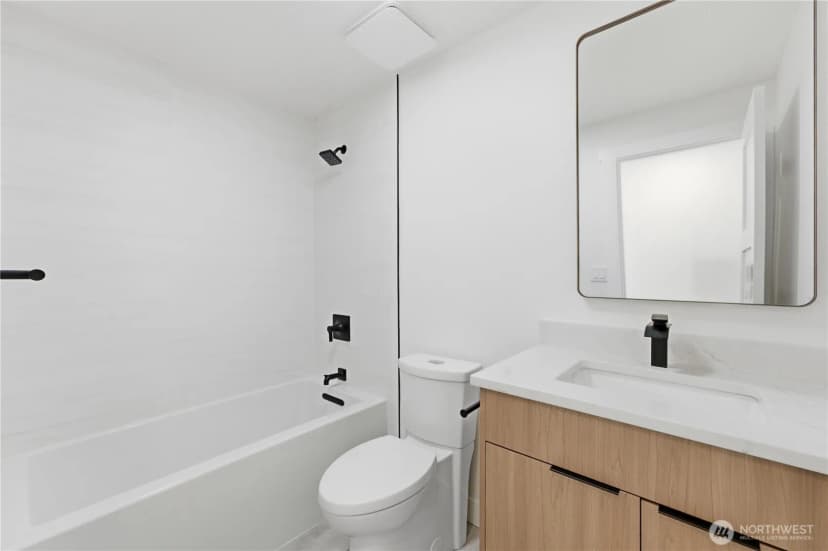 Property photo for 13105 Ne 87th Avenue, Kirkland photo 23