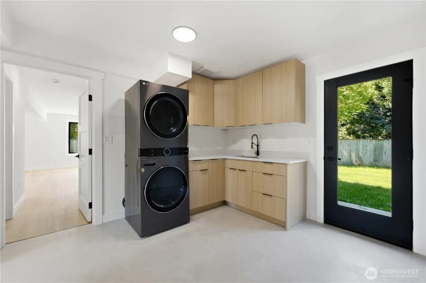 Property photo for 13105 Ne 87th Avenue, Kirkland photo 30