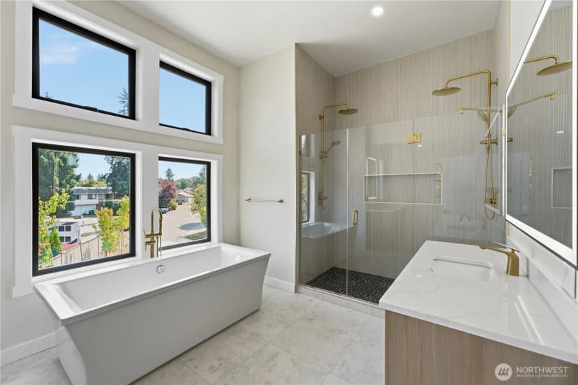 Property photo for 13105 Ne 87th Avenue, Kirkland photo 15