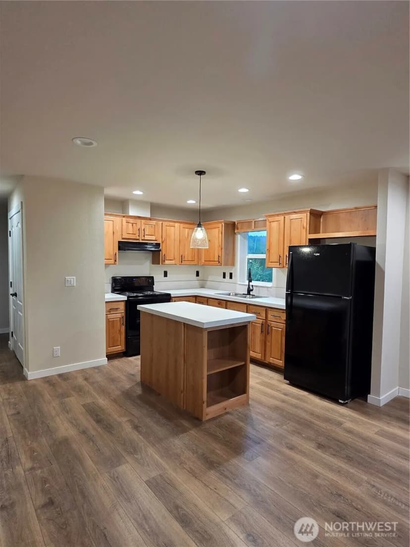 Property photo for 640 Old Belfair Highway #a, Belfair photo 3
