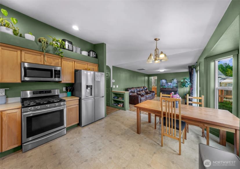 Property photo for 7510 Seashell Way, Blaine photo 14
