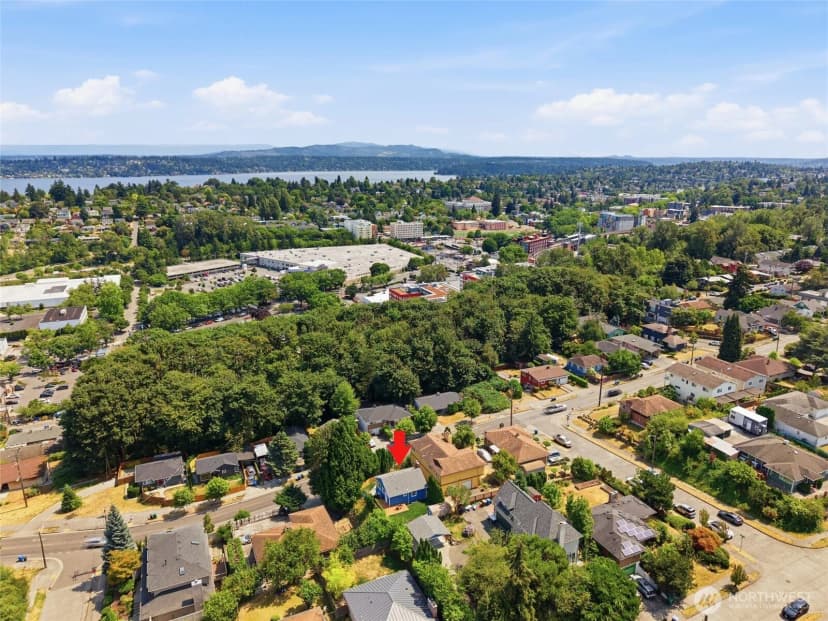 Property photo for 2517 23rd Avenue, Seattle photo 39