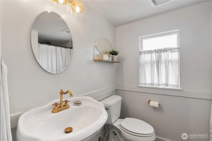 Property photo for 1357 W Axton Road, Ferndale photo 19