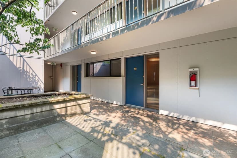 Property photo for 1601 Taylor Avenue N #204, Seattle photo 31