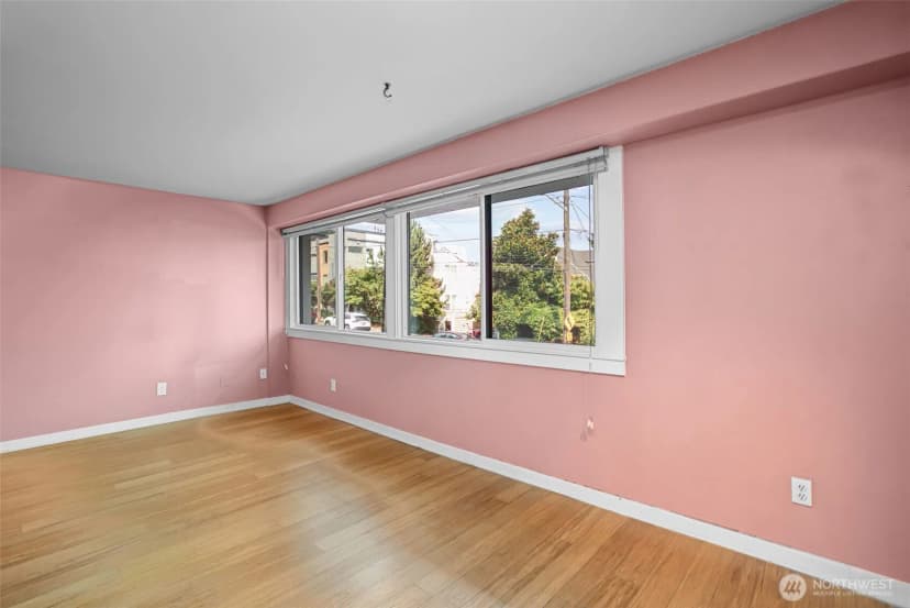 Property photo for 1601 Taylor Avenue N #204, Seattle photo 9