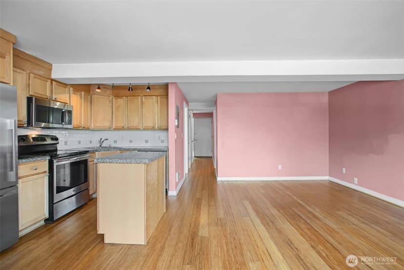 Property photo for 1601 Taylor Avenue N #204, Seattle photo 18