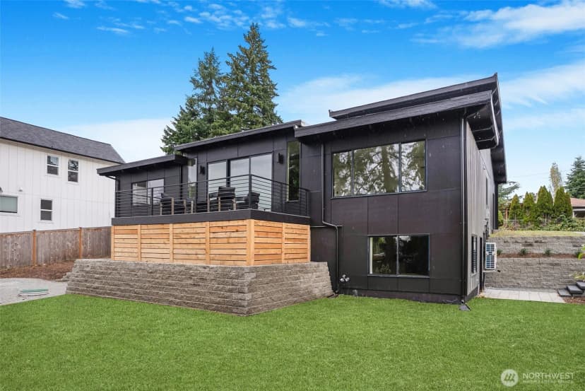 Property photo for 11647 Beacon Avenue S, Seattle photo 28