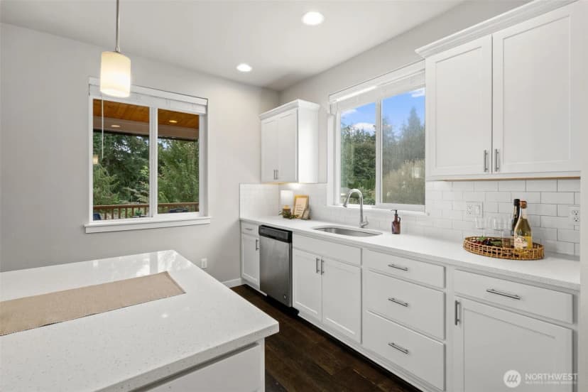 Property photo for 650 Nw Gardenia Way, Bremerton photo 23