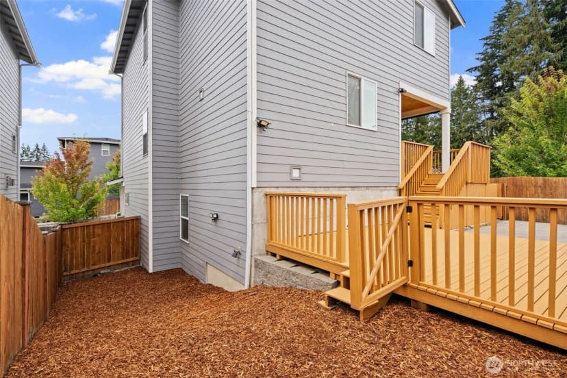 Property photo for 650 Nw Gardenia Way, Bremerton photo 18