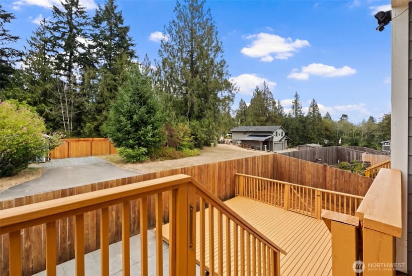 Property photo for 650 Nw Gardenia Way, Bremerton photo 15