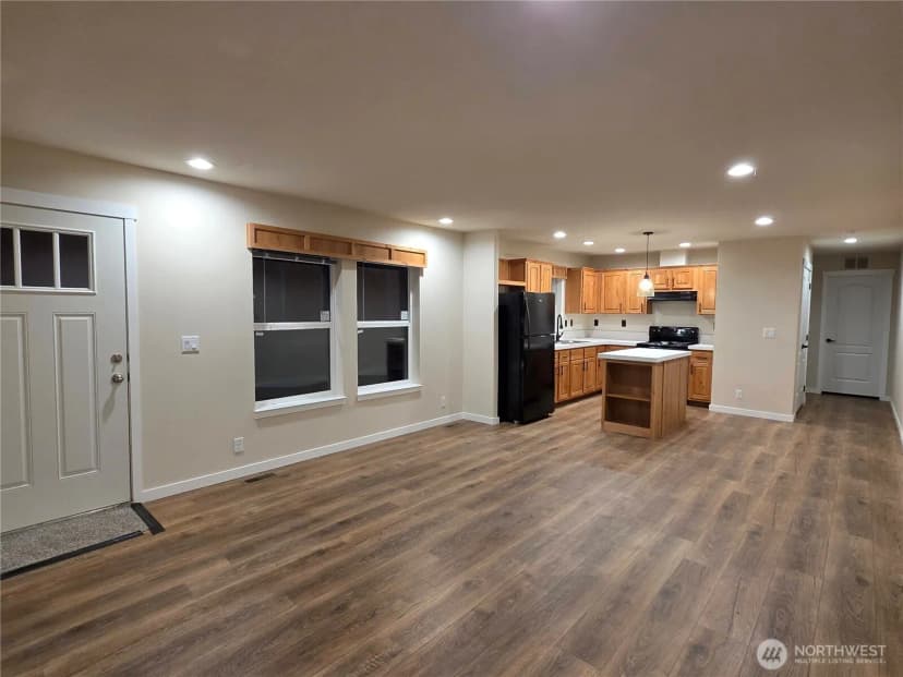 Property photo for 640 Old Belfair Hwy #b, Belfair photo 4