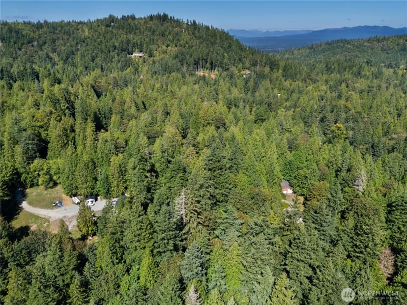 Property photo for 28505 Se 67th Street, Issaquah photo 19