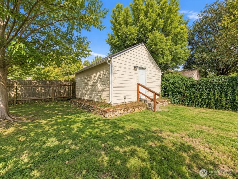 Property photo for 3810 S Asotin Street, Tacoma photo 15