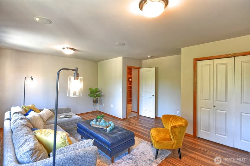 Property photo for 1706 239th Street Sw, Bothell photo 17
