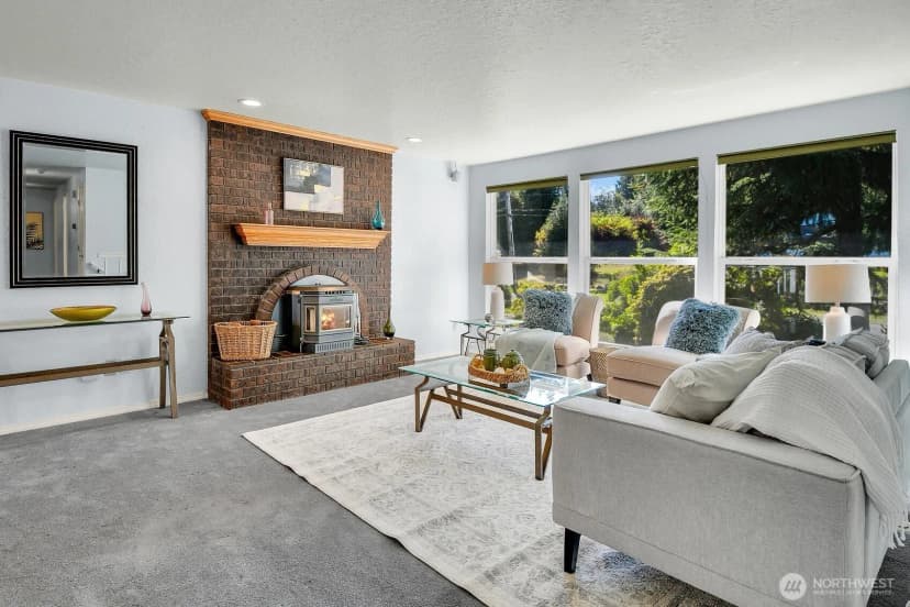 Property photo for 18021 Waverly Drive, Snohomish photo 7