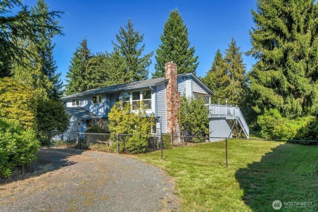 Property photo for 18021 Waverly Drive, Snohomish
