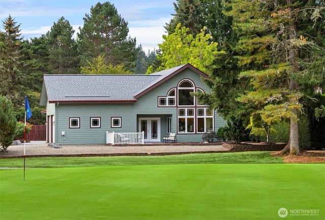 Property photo for 11033 Mandus Olson Road Ne, Bainbridge Island