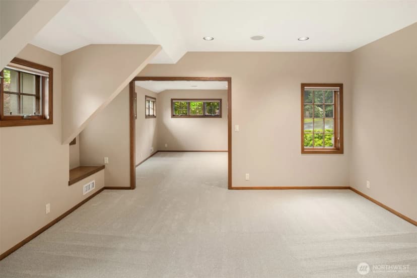 Property photo for 18138 Ne 130th Place, Redmond photo 27