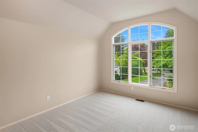 Property photo for 18138 Ne 130th Place, Redmond photo 22