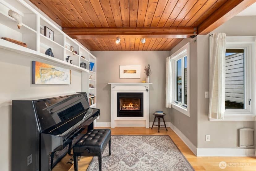 Property photo for 3146 Portage Bay Place E #n, Seattle photo 18