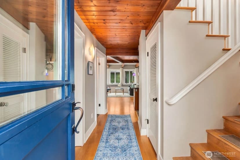 Property photo for 3146 Portage Bay Place E #n, Seattle photo 3