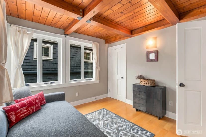 Property photo for 3146 Portage Bay Place E #n, Seattle photo 20