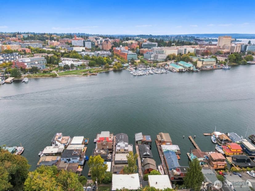 Property photo for 3146 Portage Bay Place E #n, Seattle photo 37