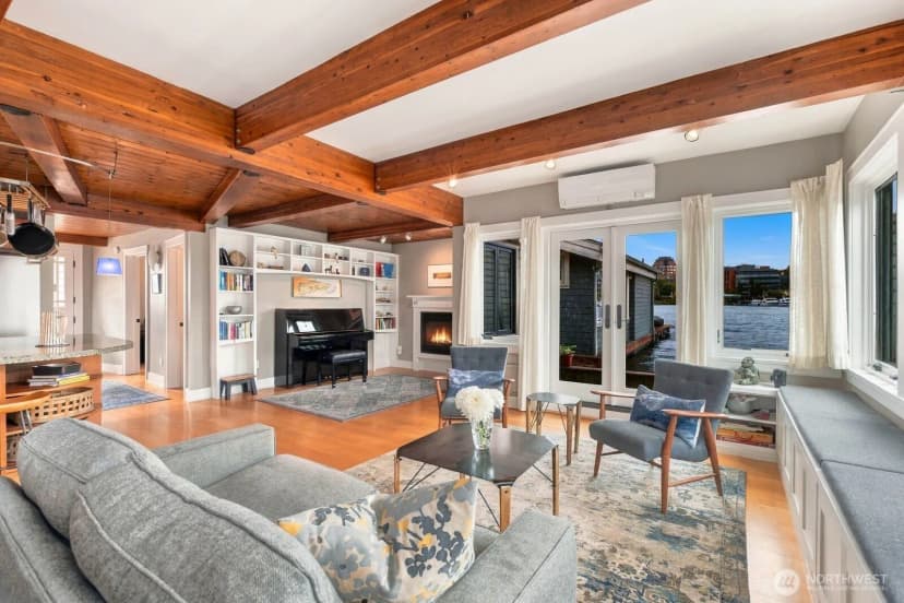 Property photo for 3146 Portage Bay Place E #n, Seattle photo 17