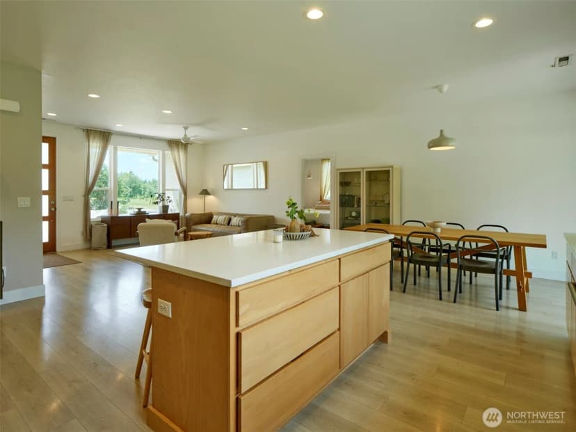 Property photo for 560 Park Road, Winlock photo 10