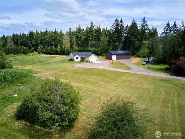 Property photo for 560 Park Road, Winlock photo 3