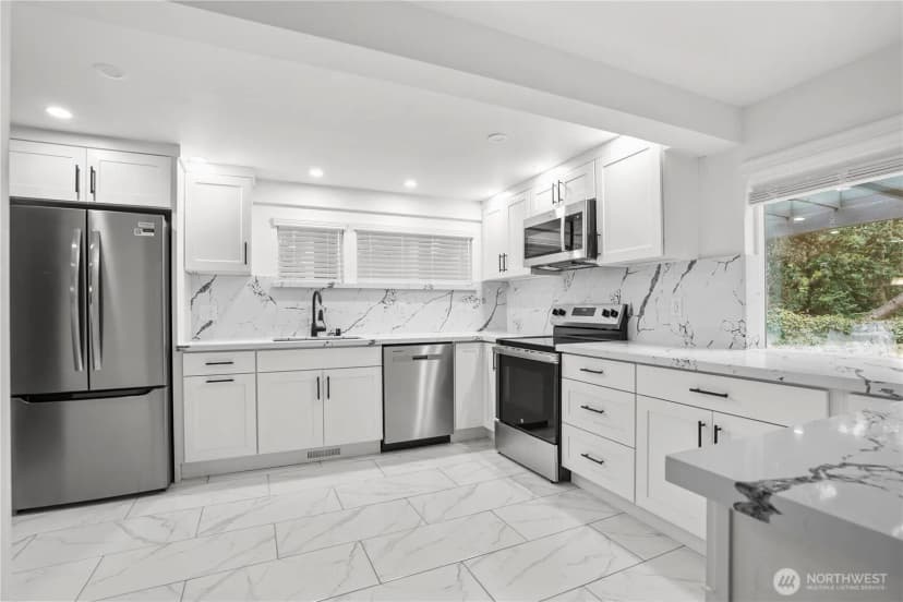 Property photo for 3240 90th Place Se, Mercer Island photo 7