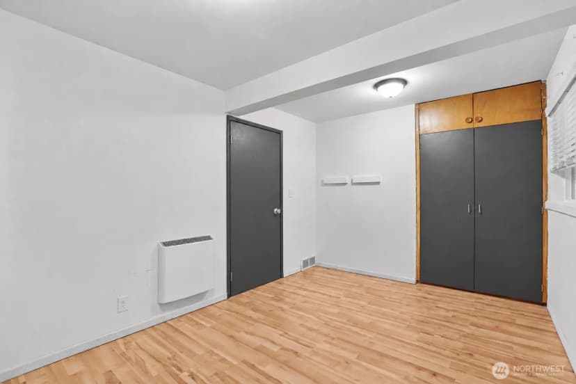 Property photo for 3240 90th Place Se, Mercer Island photo 14