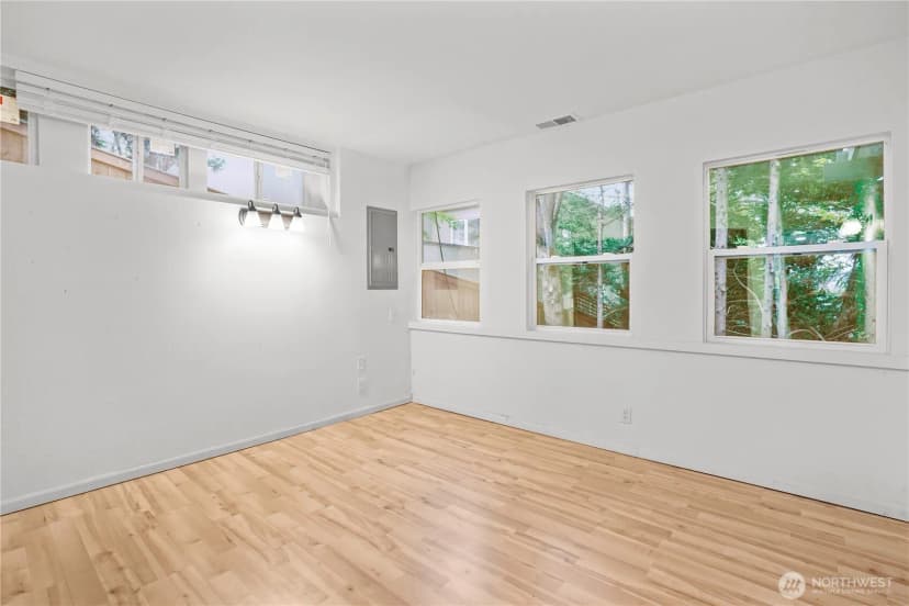 Property photo for 3240 90th Place Se, Mercer Island photo 28