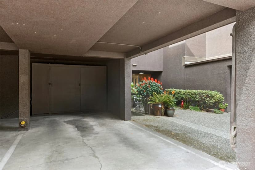 Property photo for 320 Melrose Avenue E #704, Seattle photo 22