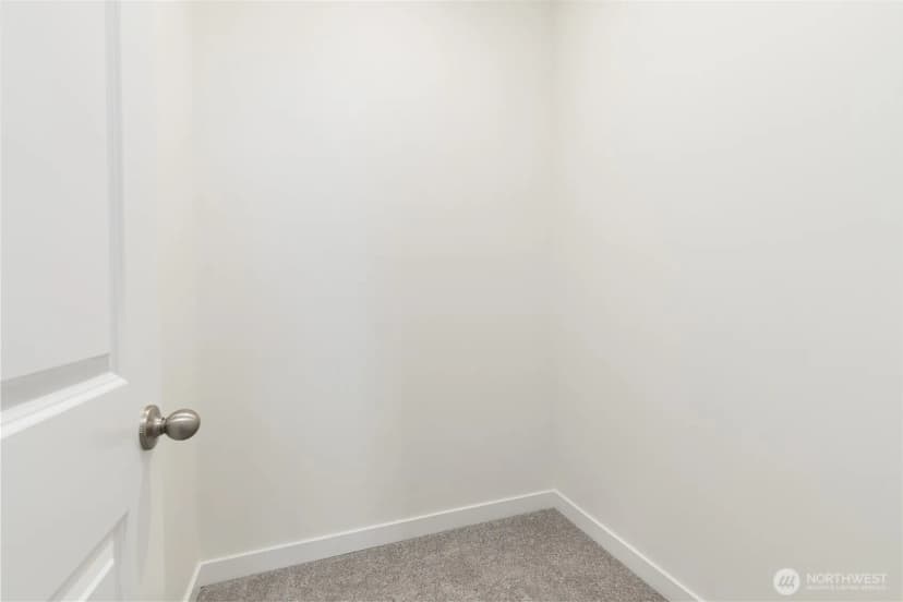 Property photo for 18624 134th Avenue E, Puyallup photo 16