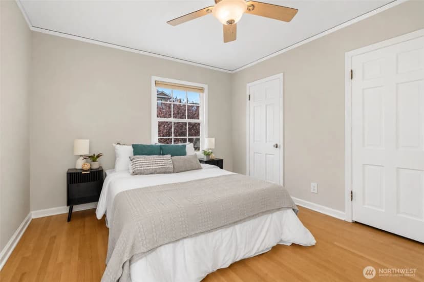 Property photo for 3006 36th Avenue Sw, Seattle photo 36