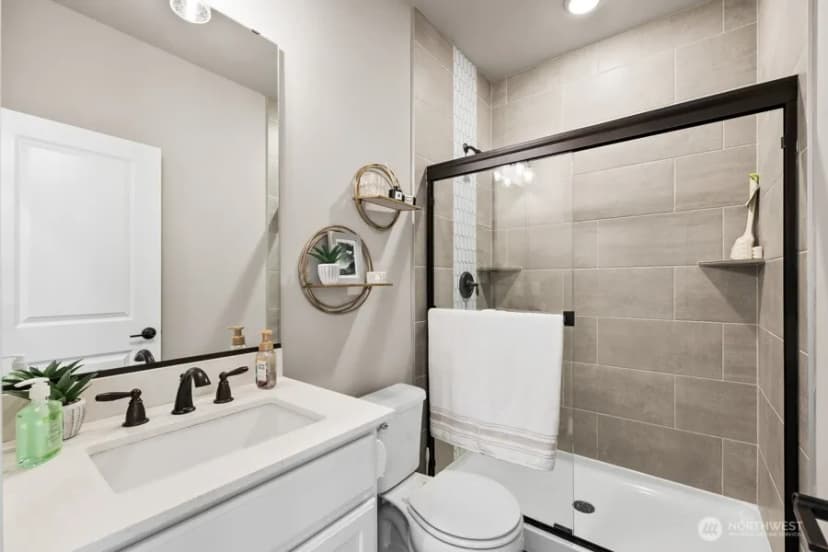 Property photo for 3918 Flat Top Drive, Bremerton photo 19