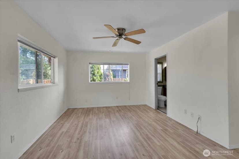 Property photo for 1621 113th Street S, Tacoma photo 23