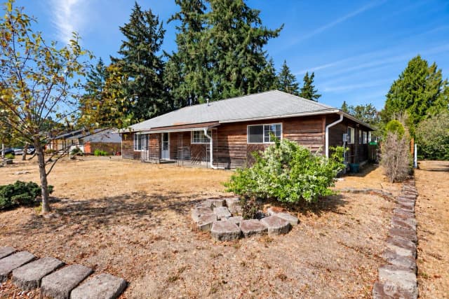 Property photo for 1621 113th Street S, Tacoma