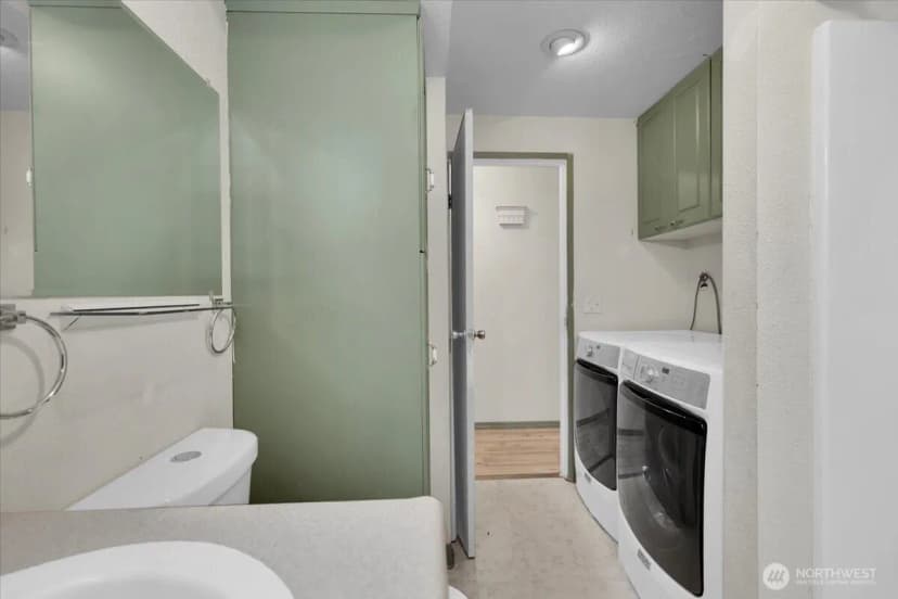 Property photo for 1621 113th Street S, Tacoma photo 11