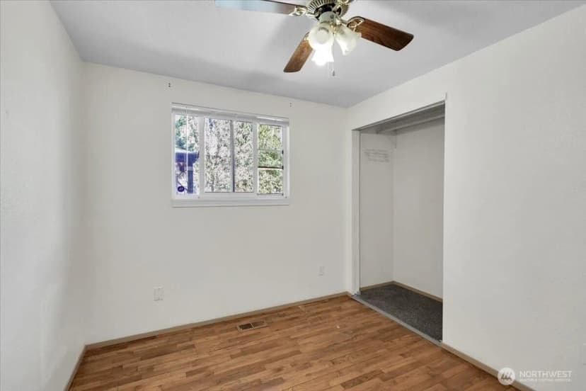 Property photo for 1621 113th Street S, Tacoma photo 24