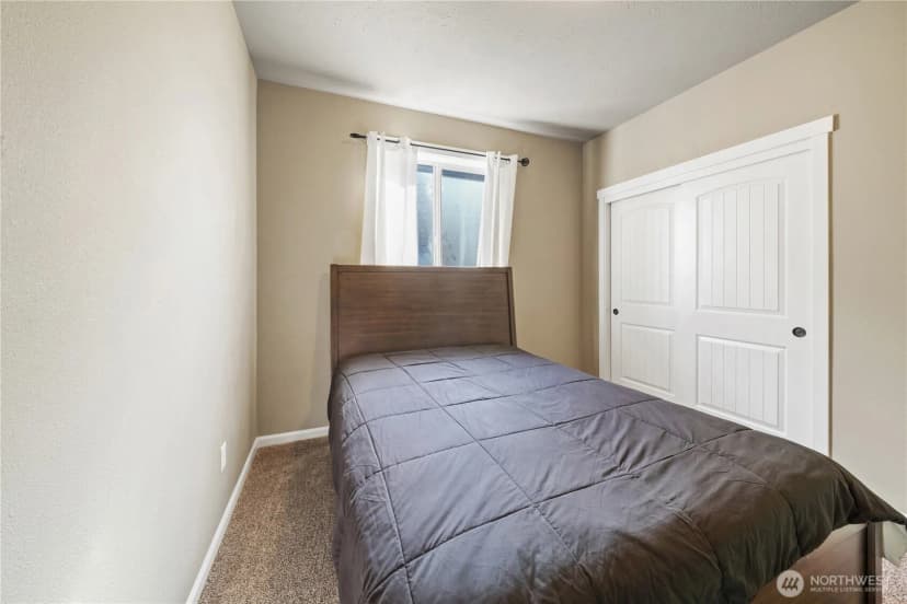 Property photo for 109 J Street Ne, Quincy photo 21