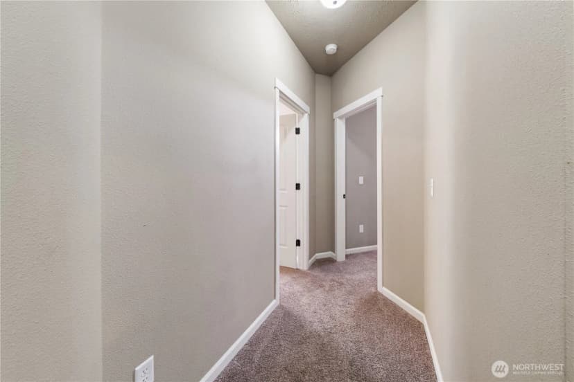 Property photo for 109 J Street Ne, Quincy photo 23